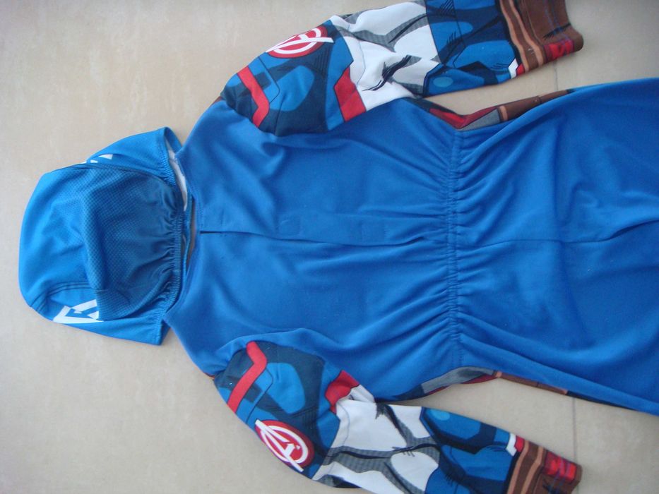 strój przebranie superman batman avengers efekt mięśni 98 / 104