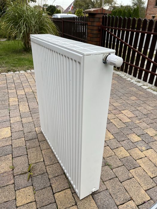 Grzejnik panelowy 3 plytowy + termostat