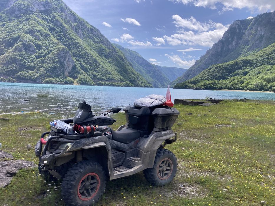 Cf moto overland 1000