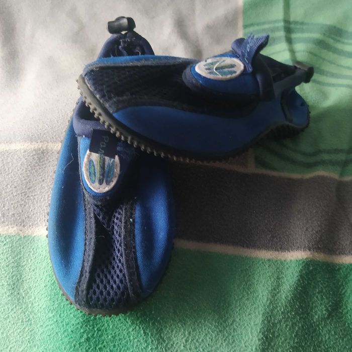 Спортивні кроссівки в гарному стані.