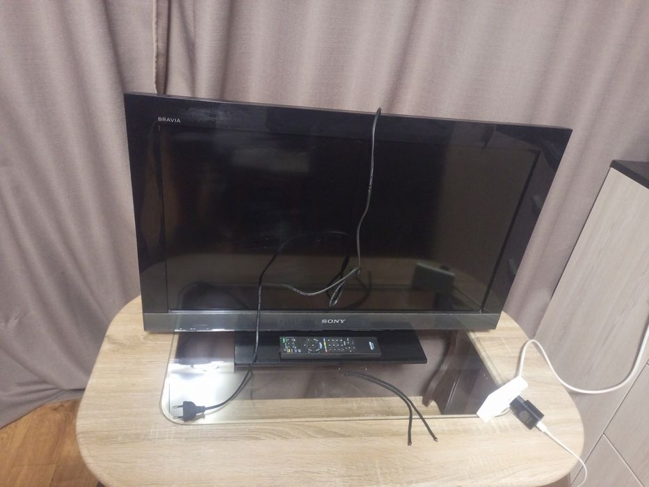 Продам телевизор sony