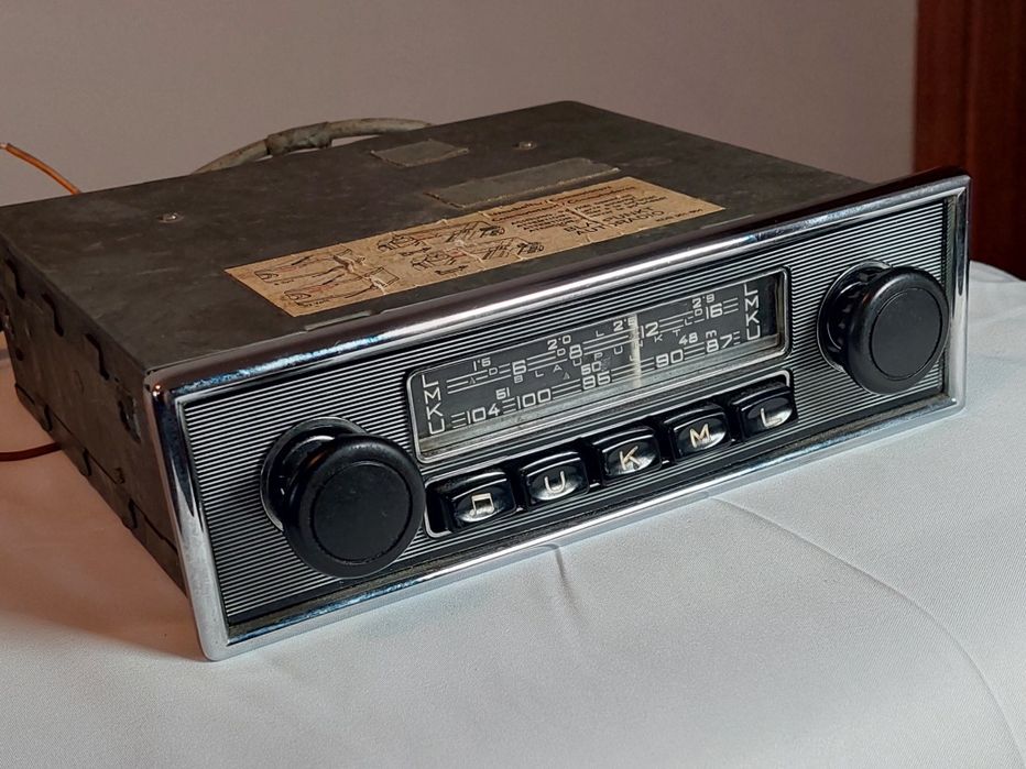 Rádio Blaupunkt Essen Anos 60/70 - VW/Porsche/Mercedes