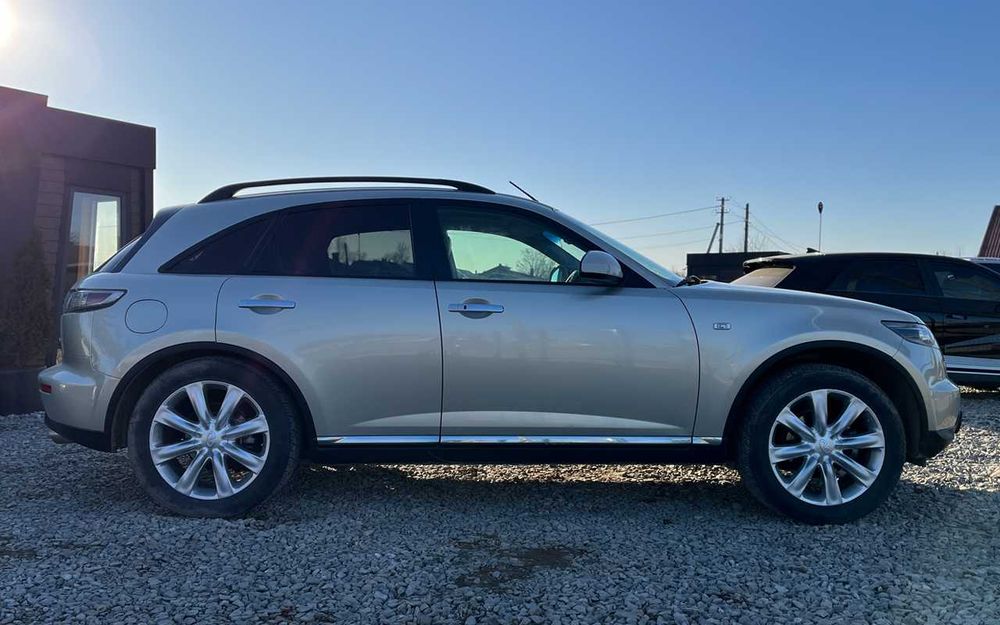 Infiniti FX35 2008