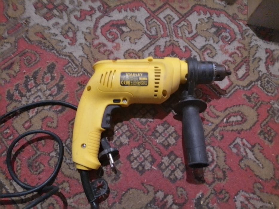 Дрель болгарка Stanley Black and Decker