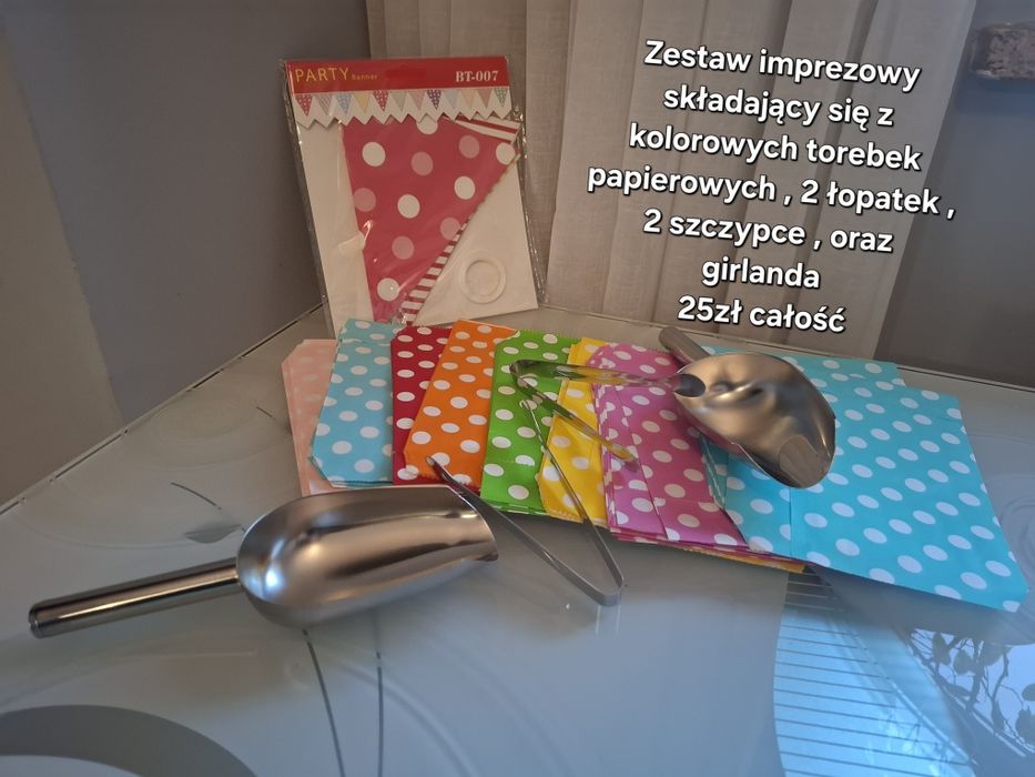 Zestaw imprezowy urodzinowy kolorowe torebki,szczypce,łopatki,girlanda