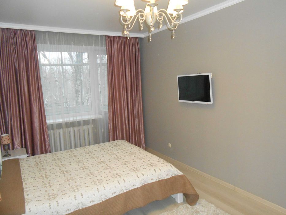 Продаж 1 кімнатної квартири Червоний міст фабрика Берегиня