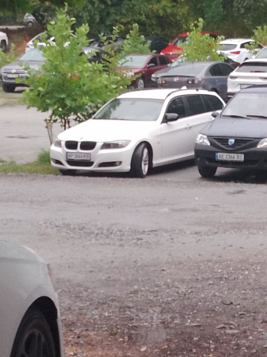 Продам БМВ е91 рестайлинг