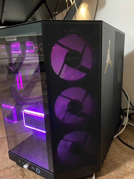 Ігровий ПК Ryzen 7 9700X / RTX 4070 Super ROG / 32GB DDR5 / 2TB SSD