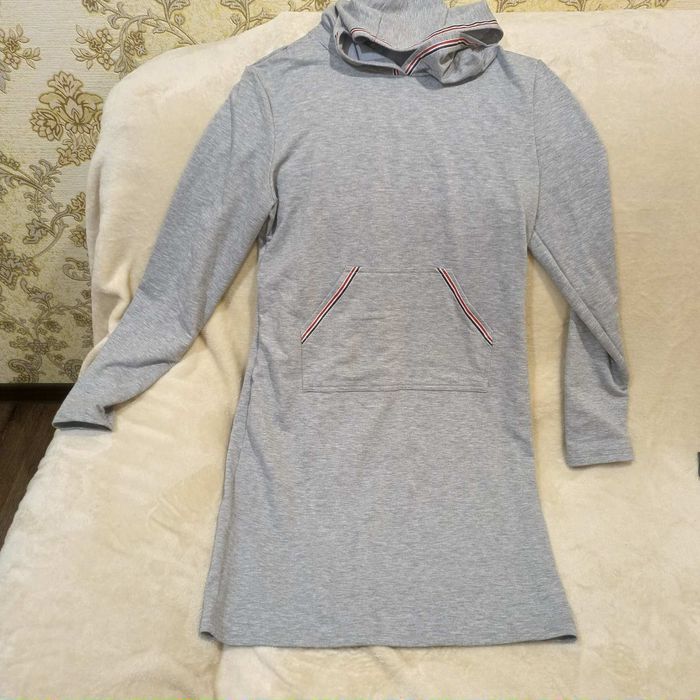 Плаття сукня жіноча та спортивне плаття жіноче