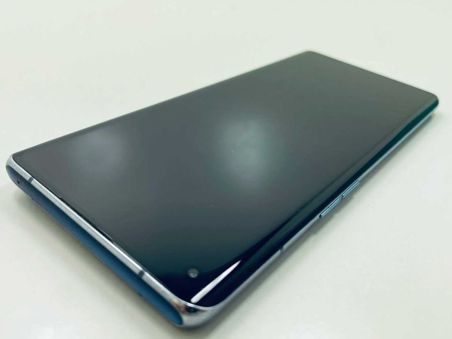 Telefon Oppo Reno6 Pro 5G ROZBITE PLECKI