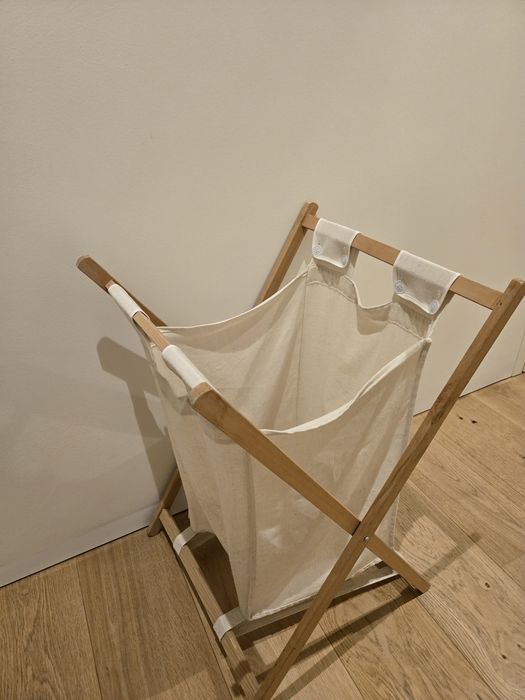 2 Cestos da roupa em pano e maneira