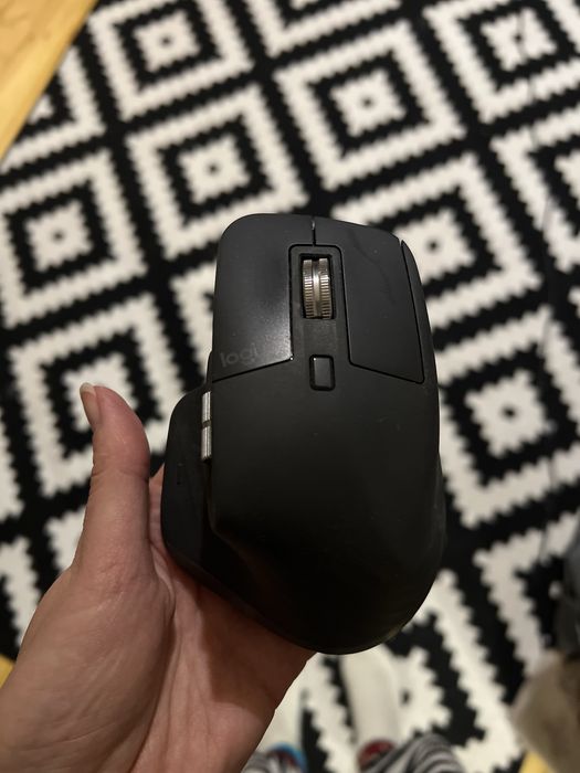 Мишка logitech mx master