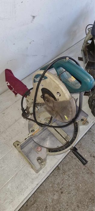 Piła tarczowa, ukośnica, Makita