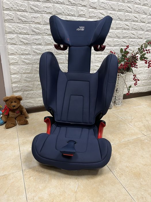 Автокрісло BRITAX ROMER KIDFIX 2R Група 2/3 (15-36кг) бустер