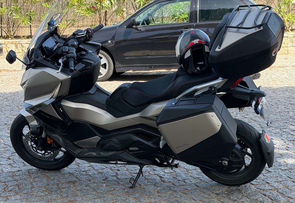Honda Forza 750 DCT 2026