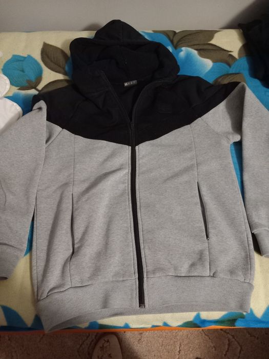 Bluza chłopięca ciepła roz. M