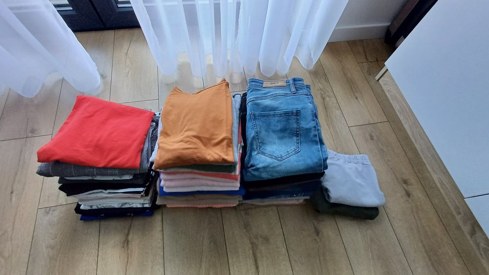 Paka ubrań damskich rozmiar S/M