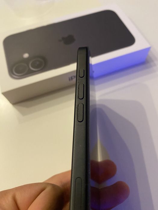 Iphone 16 128GB Jak Nowy