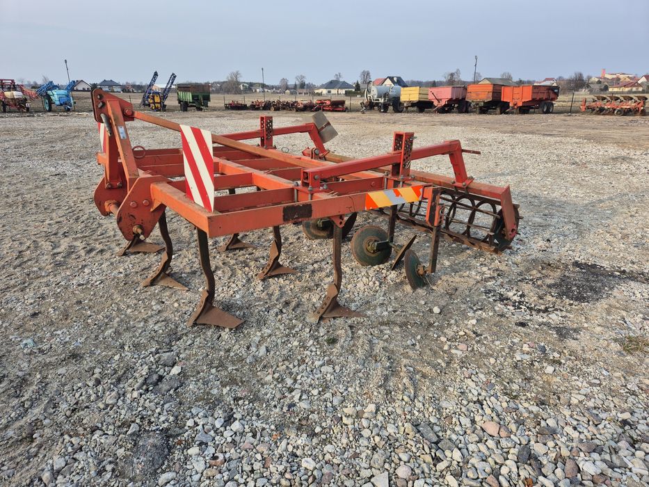 Głębosz agregat /uprawowy podorywkowy/ gruber Vogel & Noot 3m wał Kuhn