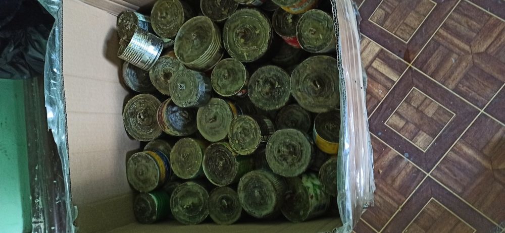 Для виготовлення окопних свічок,прийму в дарунок огарки свічок та віск