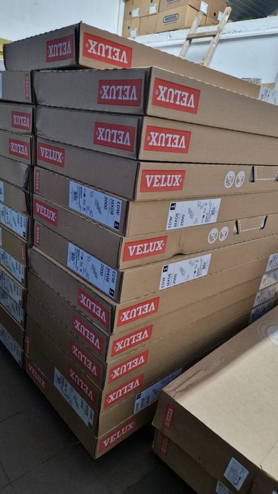 Okno dachowe Velux 78x140