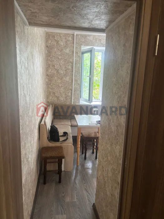 1-кімнатна квартира на продаж, Дніпровське шоссе