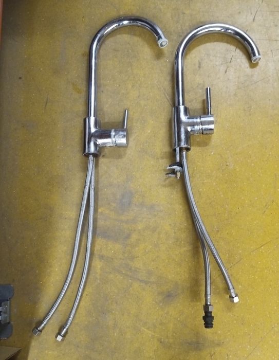 Używane baterie, wylewki.