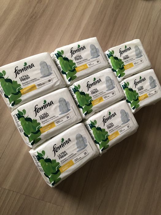 Femina zielone zapachowe rumiankowe 8pak.Szybka wysyłka!