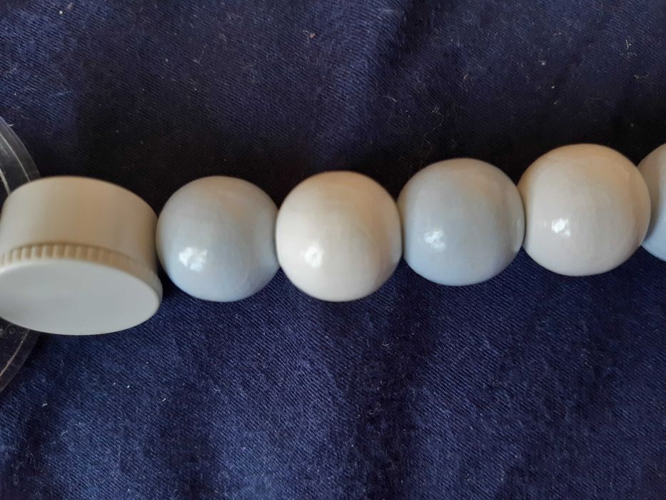 NOWA Drewniana zawieszka do smoczka łańcuszek drewniany dla chłopca