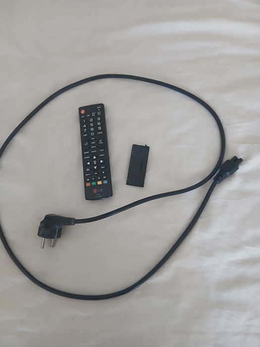Vendo Televisão LG