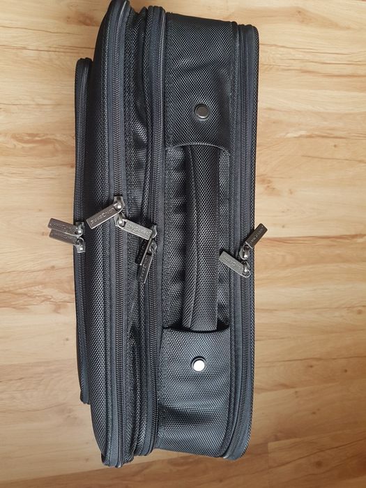 Torba na laptopa.