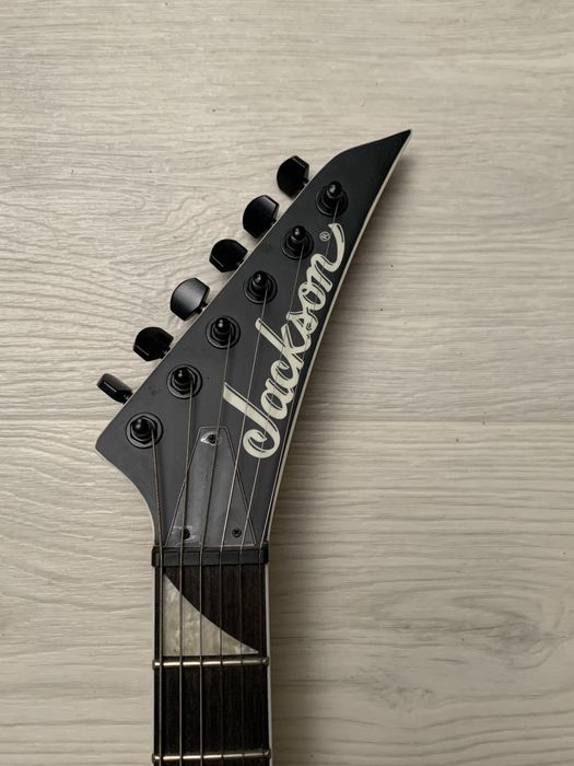 Електро гітара jakson js22