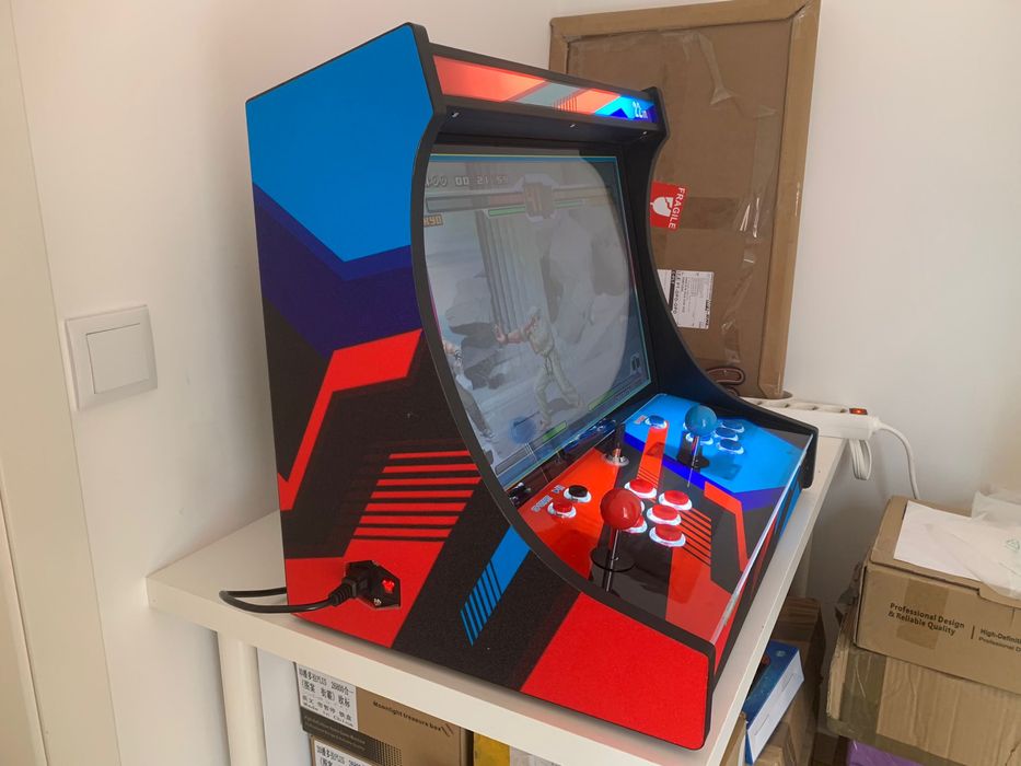 Maquina bartop nova com 26800 jogos, moedeiro e botões iluminados