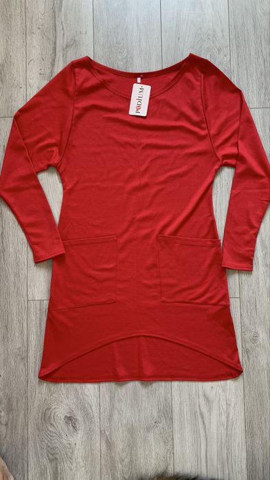 Сукня червона, трикотажна розмір м (нова)