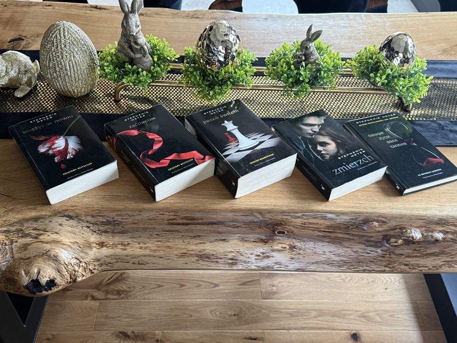 Saga Zmierzch 5 ksiazek