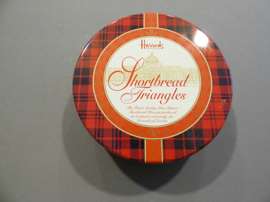 Caixas diversas Converse, etc.