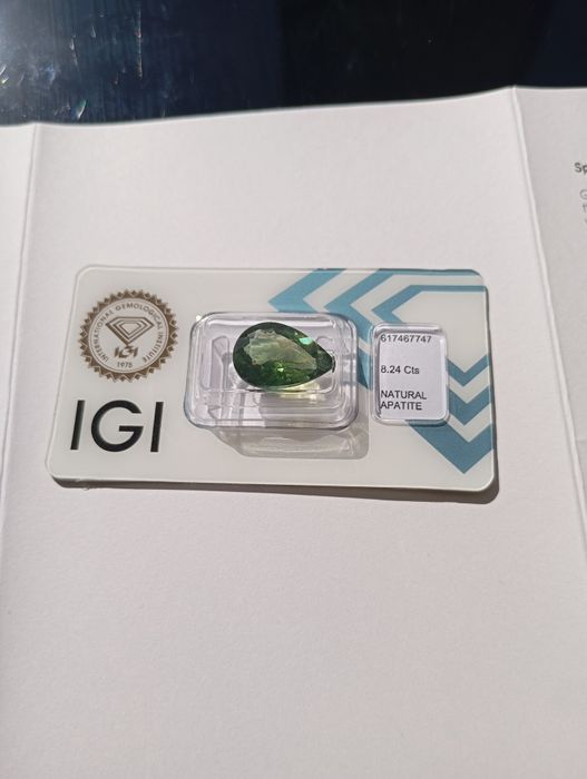 Apatita Natural 8,24 CT com certificação IGI