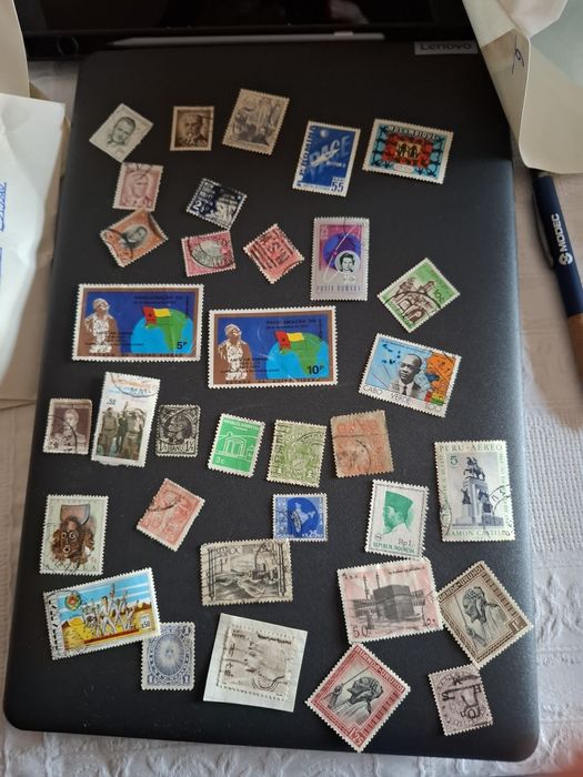 Selos de várias origens ver na descrição e imagens