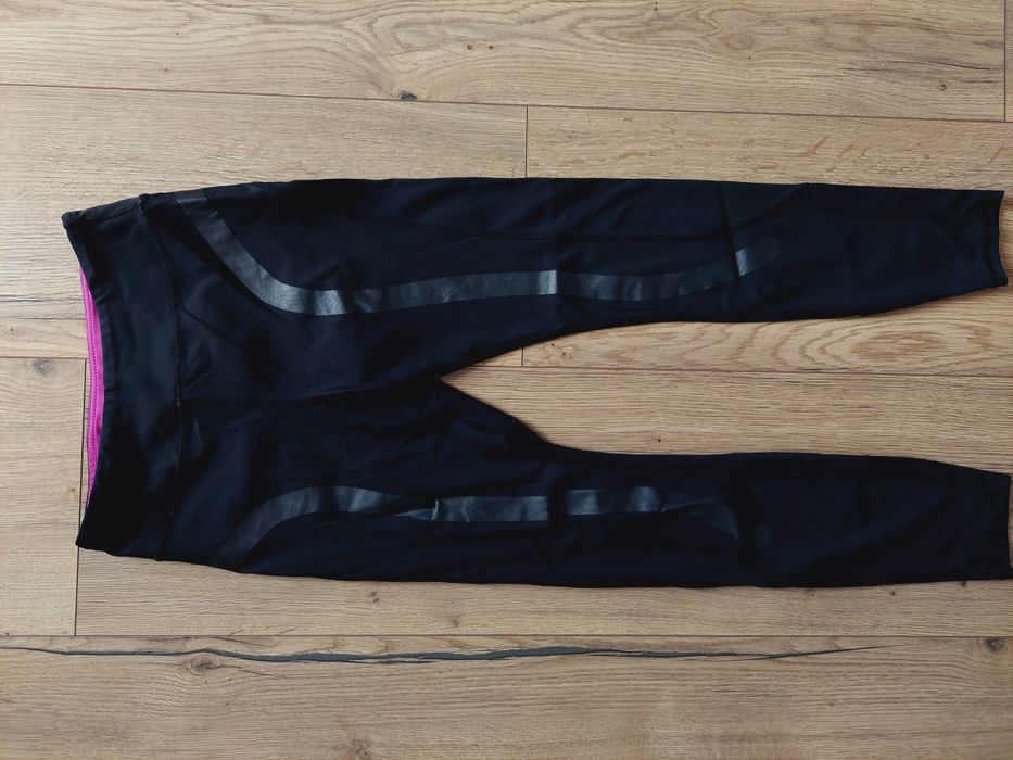 Czarne legginsy sportowe kyodan S