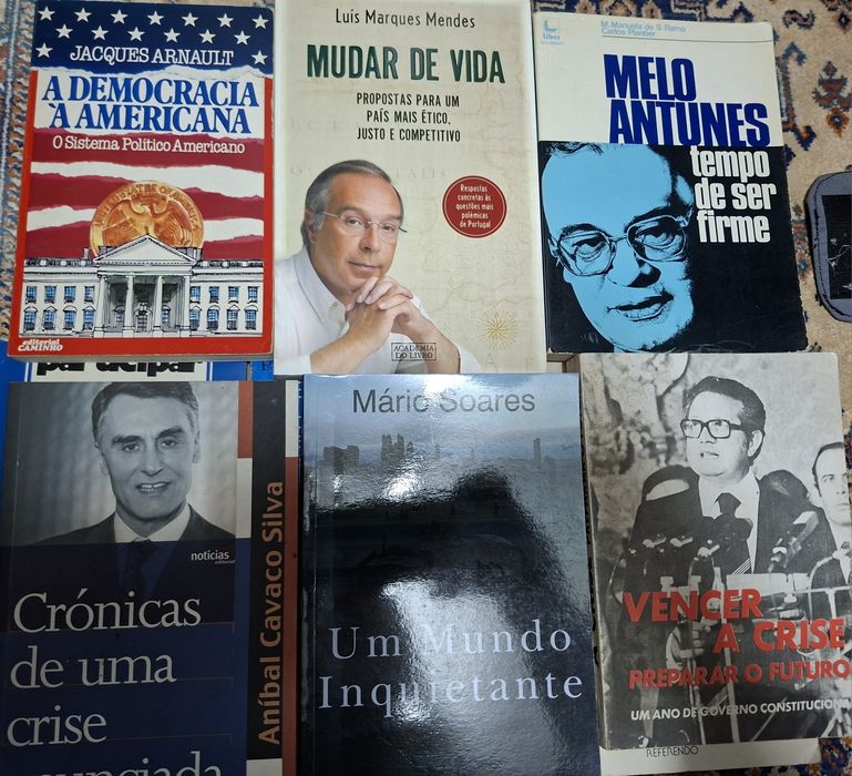 Politica portuguesa livros a 3 euros cada
