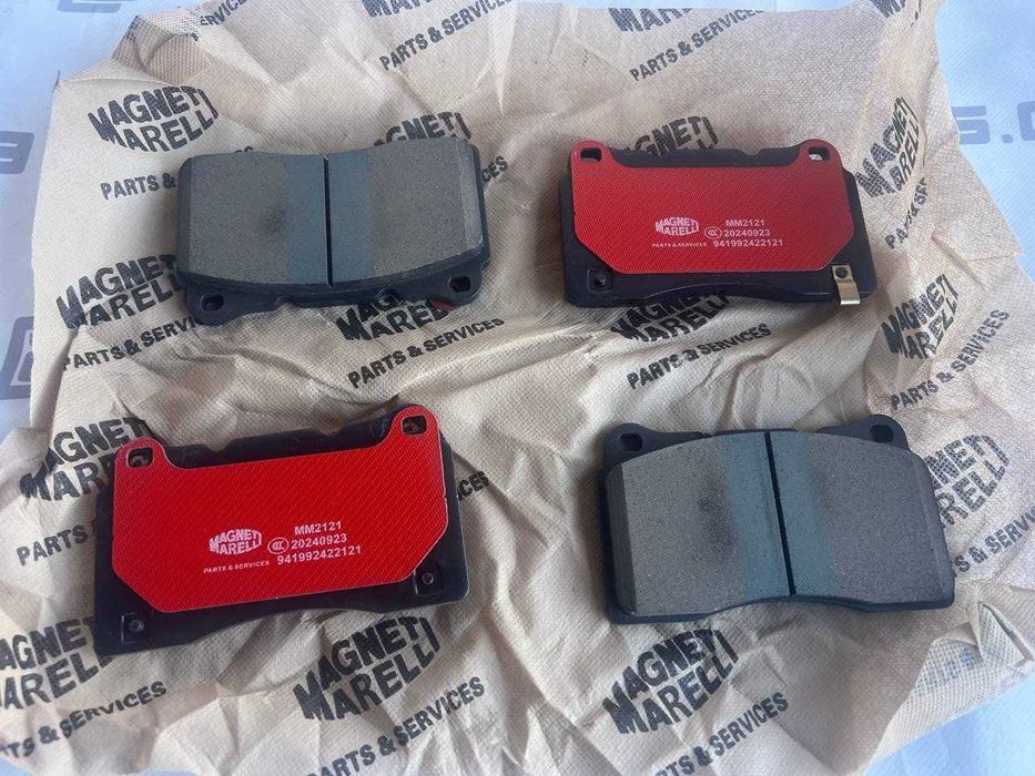 Комплект передних тормозных колодок Tesla Model X 2016–2019