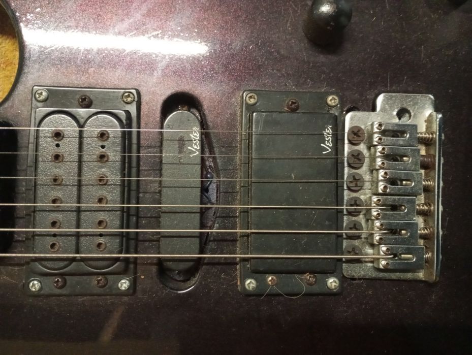Guitarra elétrica tipo Gibson SG Pickups vester