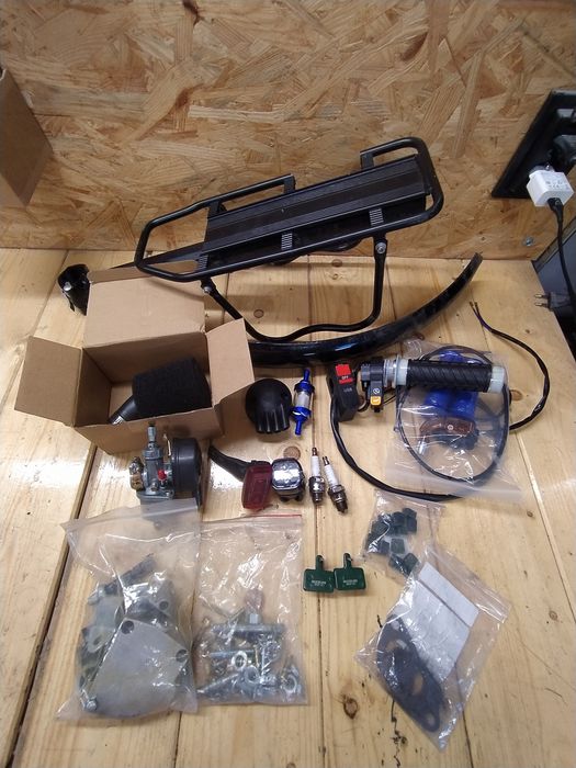 Rower z silnikiem spalinowym, doinwestowany, elektrycznym