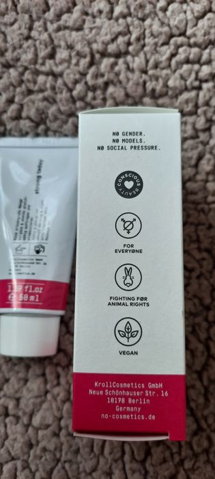 Krem No cosmetics nawilżający 50 ml.