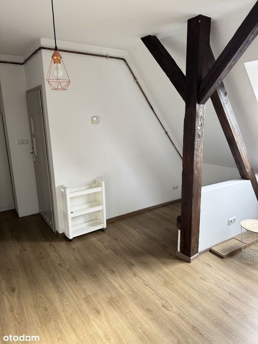 Przestronne mieszkanie 2 pokoi z oddzielną kuchnią - Widok 2