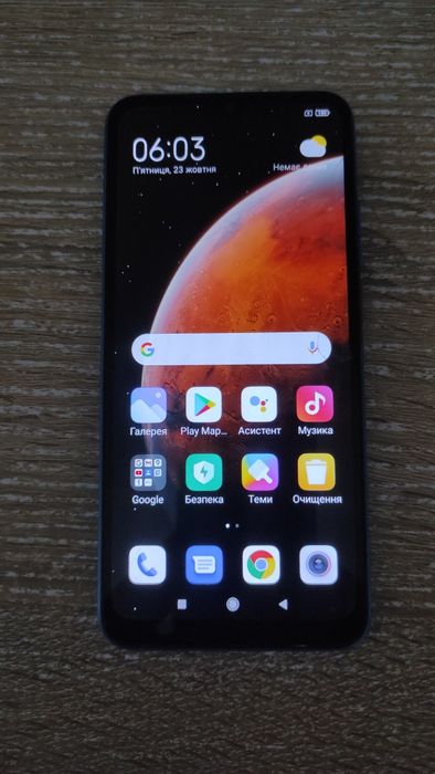 ПРОДАМ телефон Xiaomi Redmi 9a 2/32