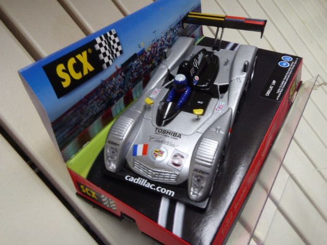 Slot car SCX - Scalextric Cadillac