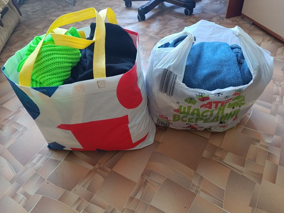 Великий лот жіночого одягу розмір s-m  всі речі фірмові