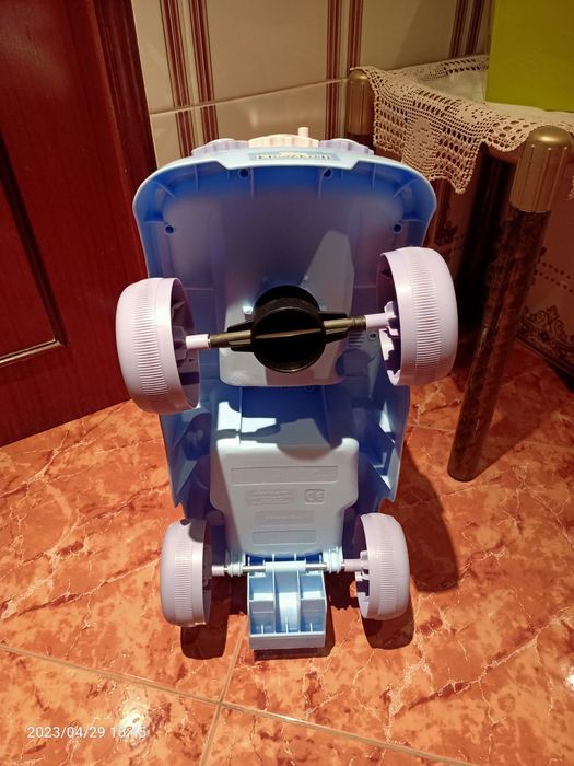 Carro pequeno  motocicletas. Bebé, Andarilho. Da Frozen.