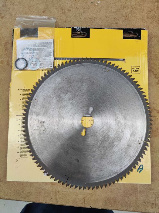 Disco DEWALT para Serra Circular 305x30mm - EXTREME (SEMI-NOVO)